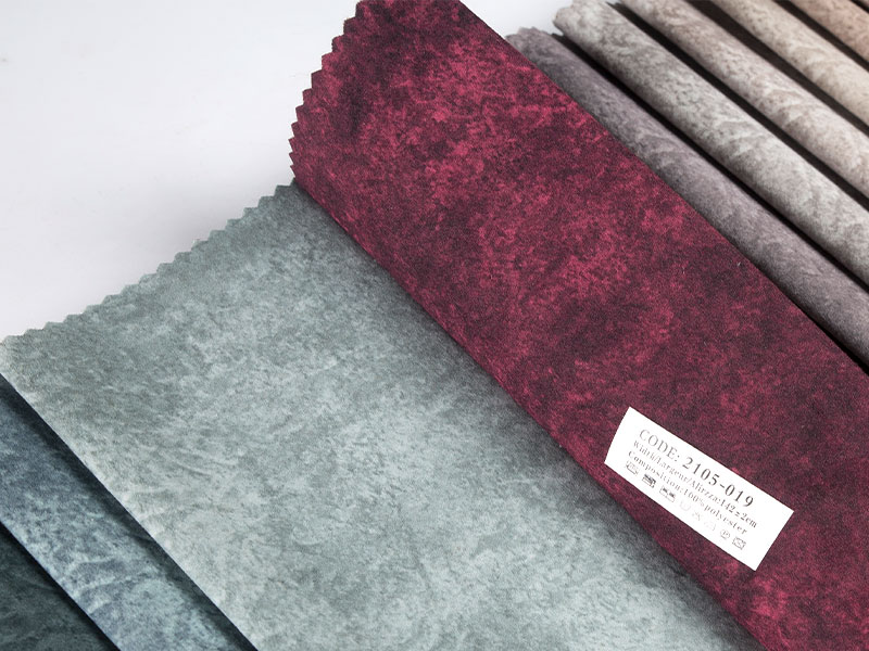 Tela laminada de terciopelo impresa versátil: perfecto para ropa, decoración del hogar y más
