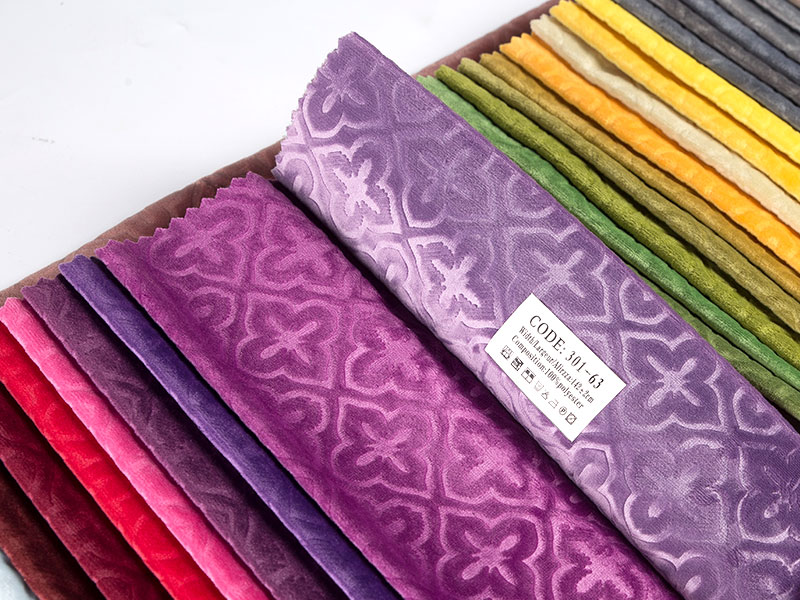 Tela de terciopelo en relieve teñido de alta gama para el diseño de interiores